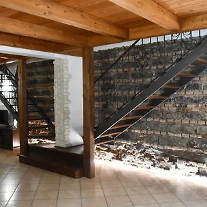 Civico 100 Casa vacanze Aeroporto di Catania Fontana Rossa
