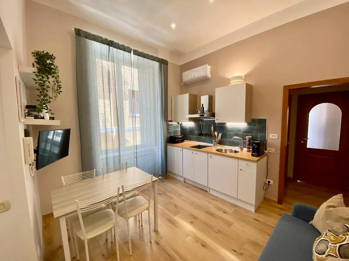 Casa Giro Apartment Naples